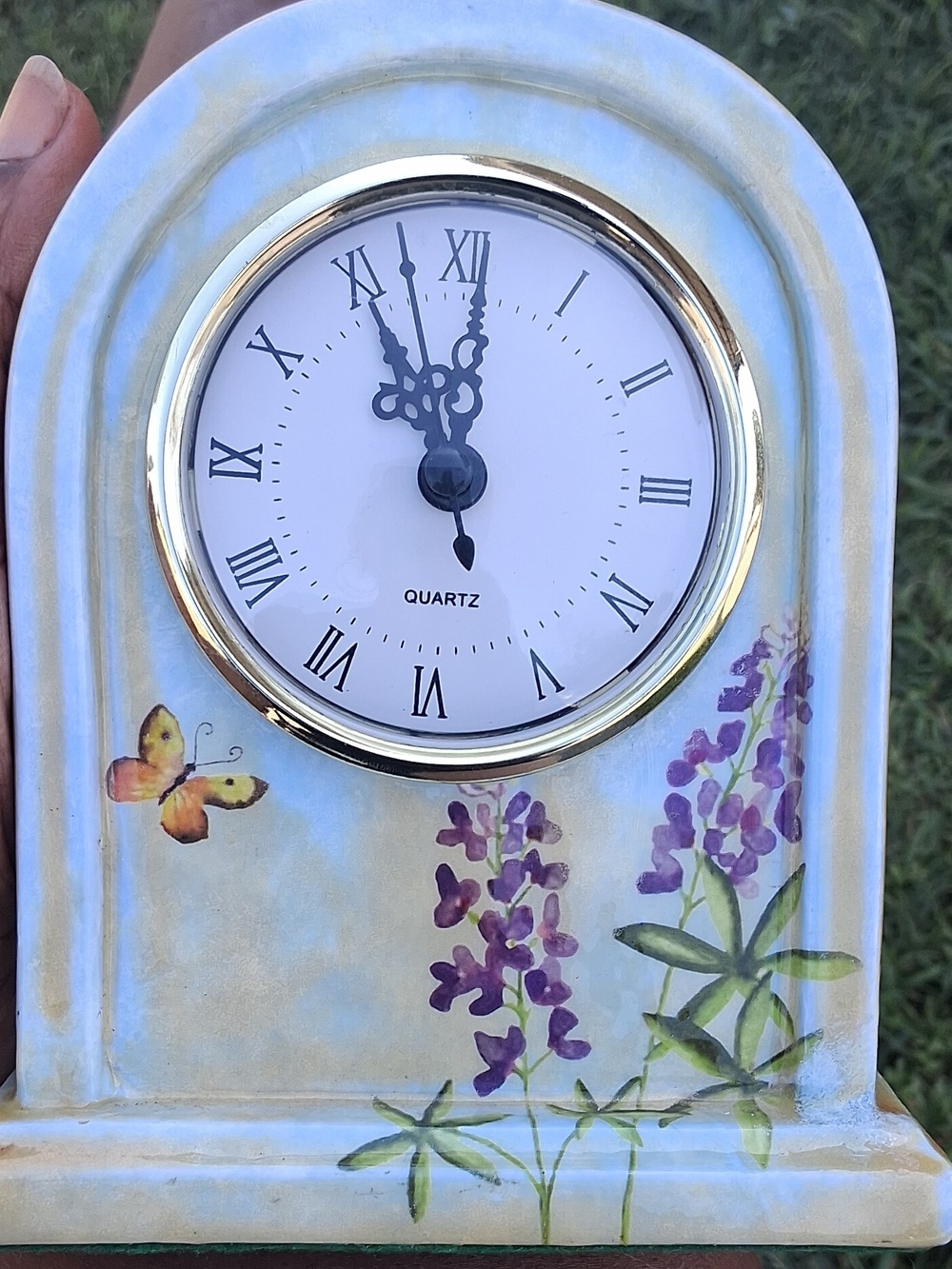 Antique HOWARD MILLER CRYSTAL CATHEDRAL MINISTRIES Quartz PORCELAIN CLOCK